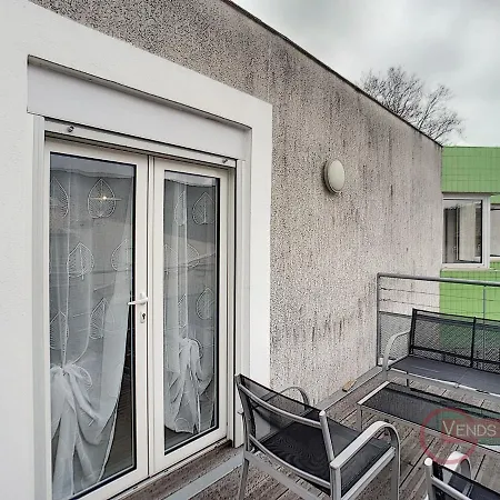 Apartman F2 Climatise Avec Terrasse, Proche Thermes Et Centre-ville, Animaux Acceptes, A - Fr-1-451-4 Lamalou-les-Bains